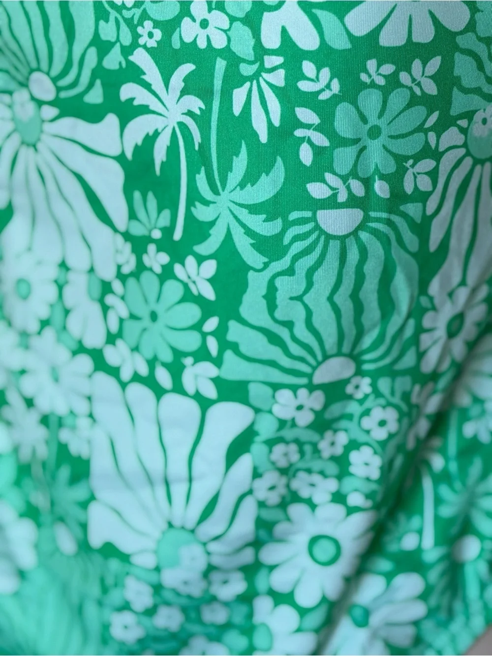 NWT Size Medium Hurley Green Daisy One Piece Swimsuit